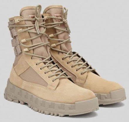 versace combat boots coyote brown.